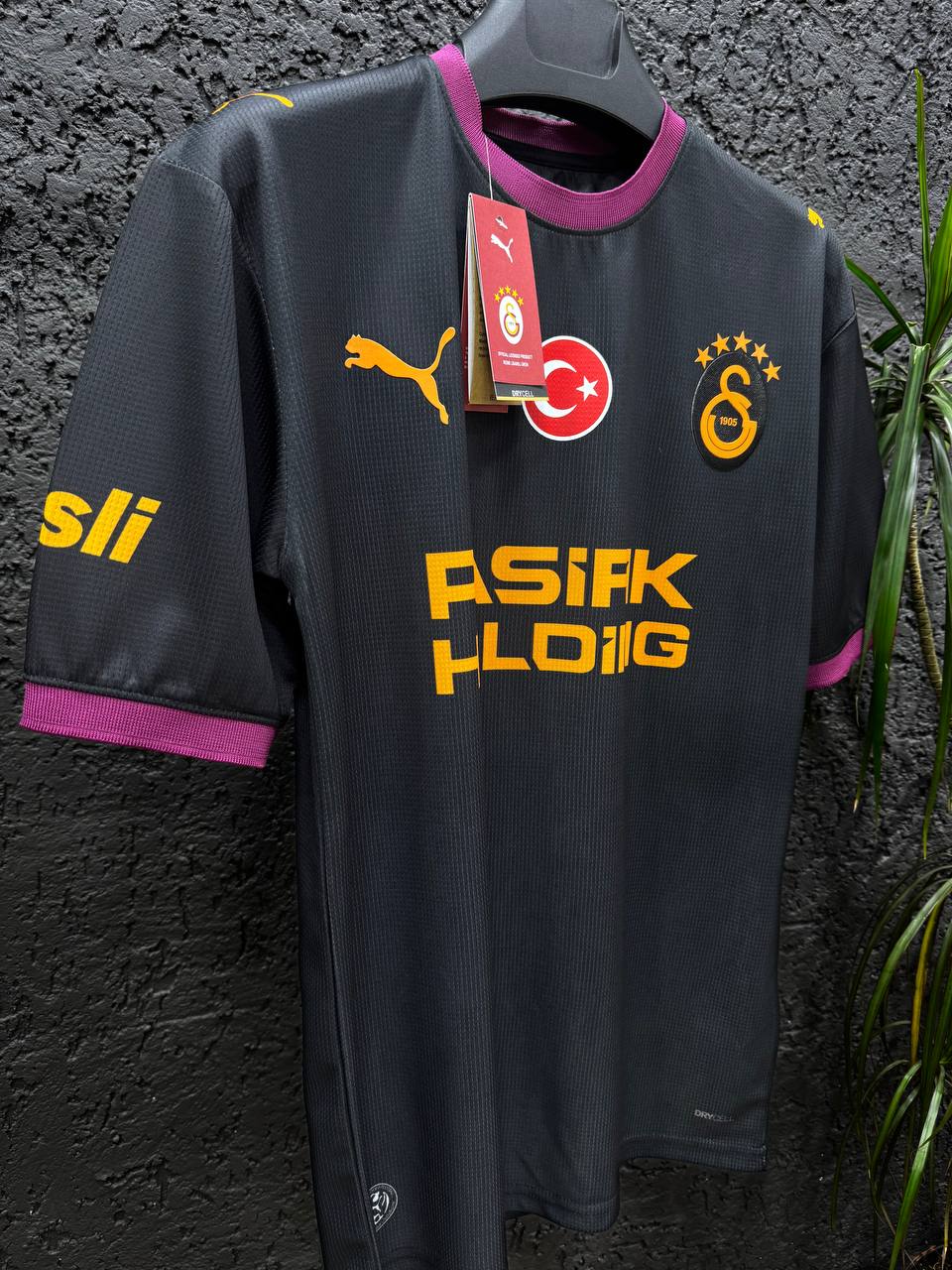 Galatasaray 26-27 Yeni Sezon Siyah Forma [Premium Kalite]