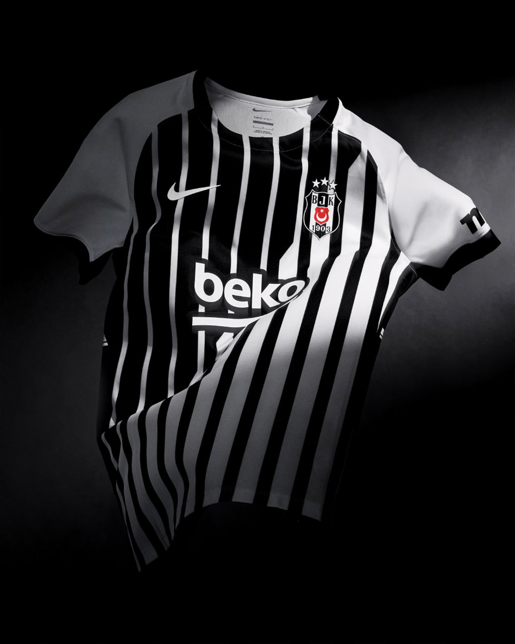 Beşiktaş 26-27 Çubuklu Forma [Premium Kalite]