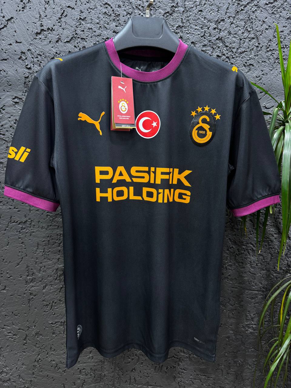 Galatasaray 26-27 Yeni Sezon Siyah Forma [Premium Kalite]