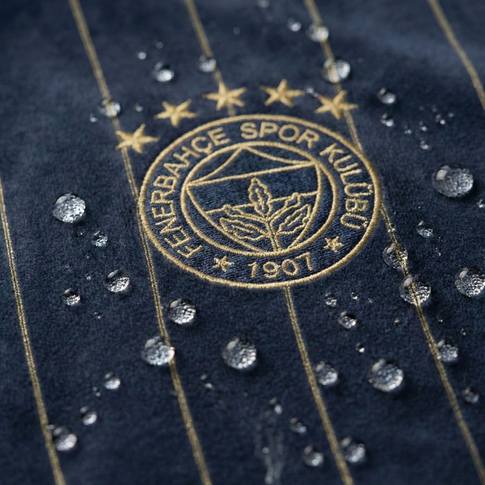 Fenerbahçe Özel Seri Yağmurluk
