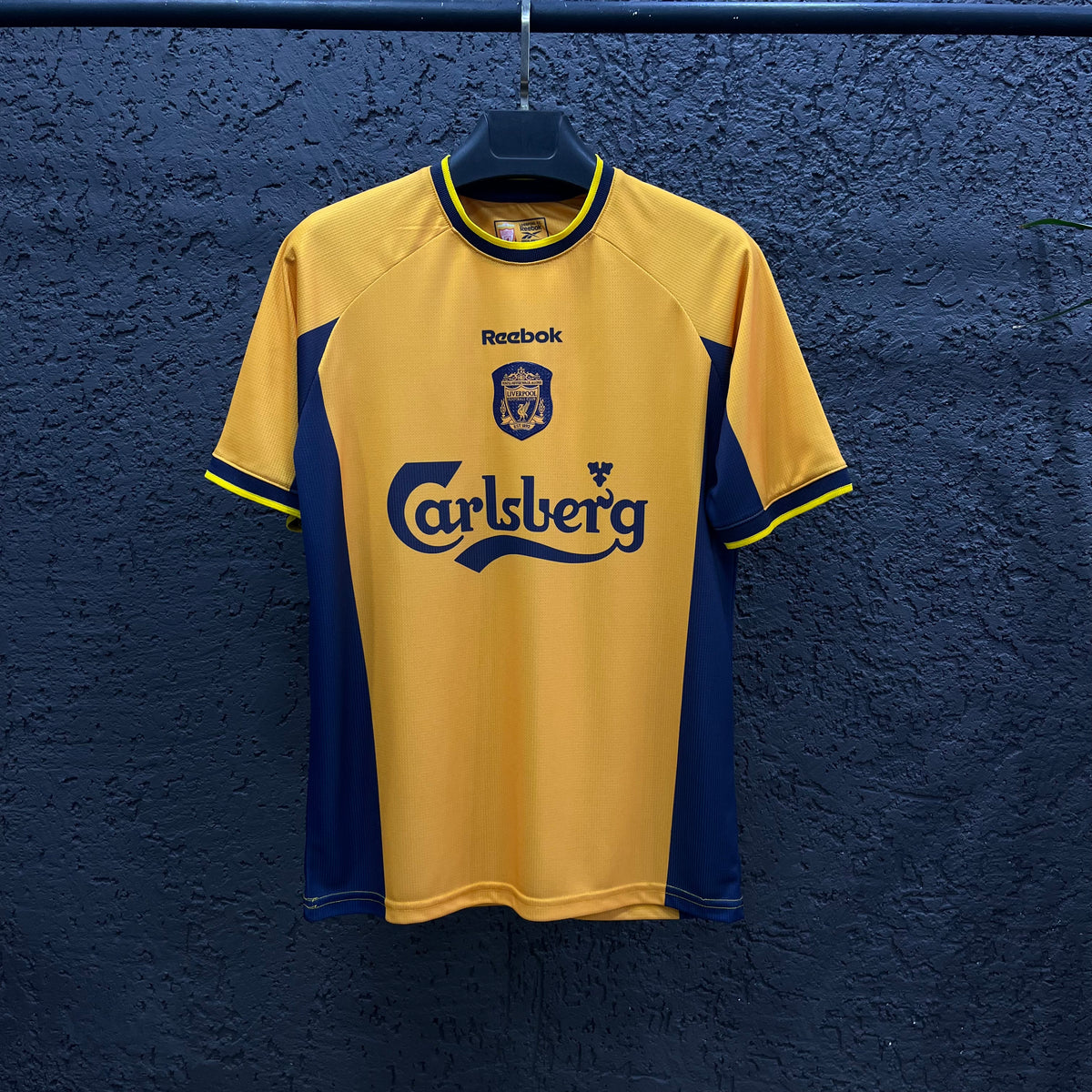 Liverpool 00/01 Deplasman Retro Premium Kalite Forma