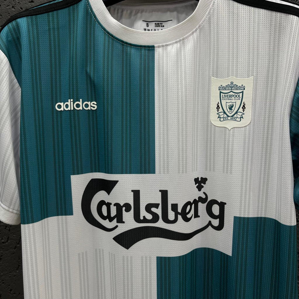 Liverpool 95-96 Deplasman Premium Kalite Forma