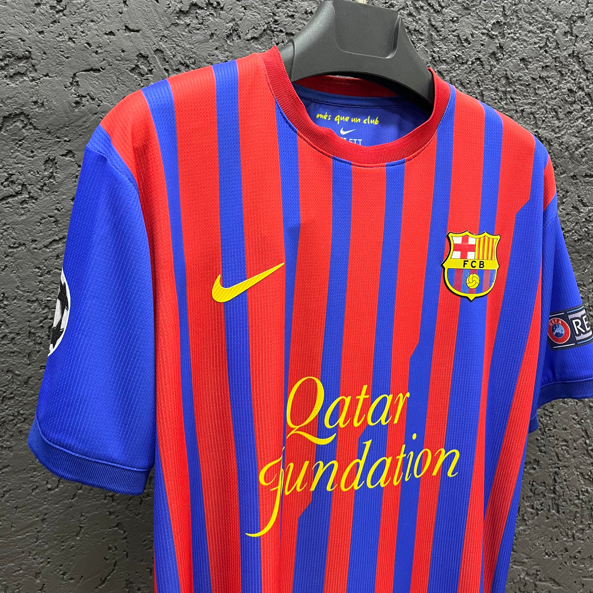 Barcelona 12-13 İç Saha Retro Premium Kalite Forma