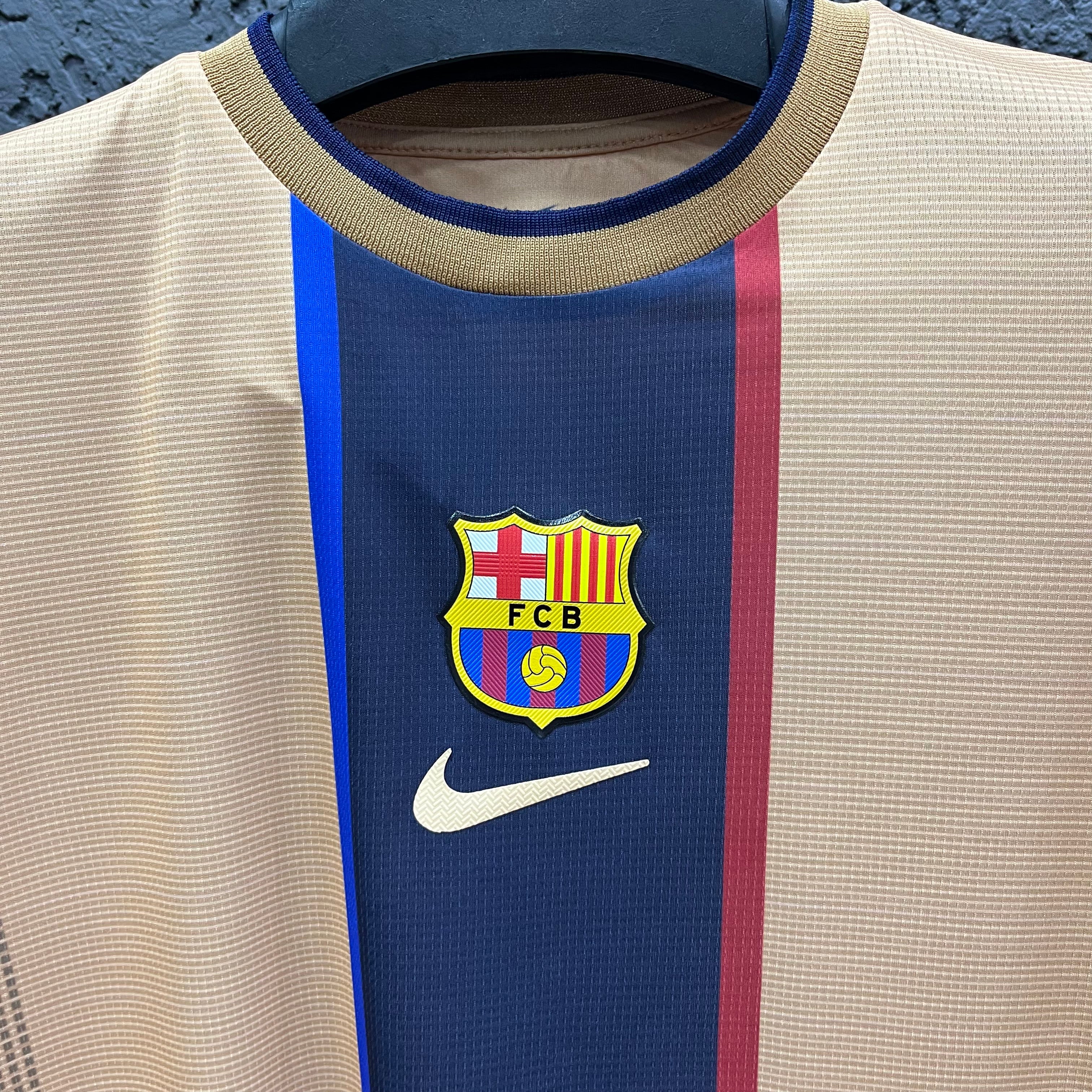 Barcelona 01/02 Retro Premium Kalite Forma