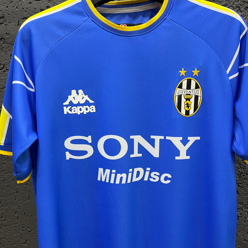 Juventus Retro Premium Kalite Forma