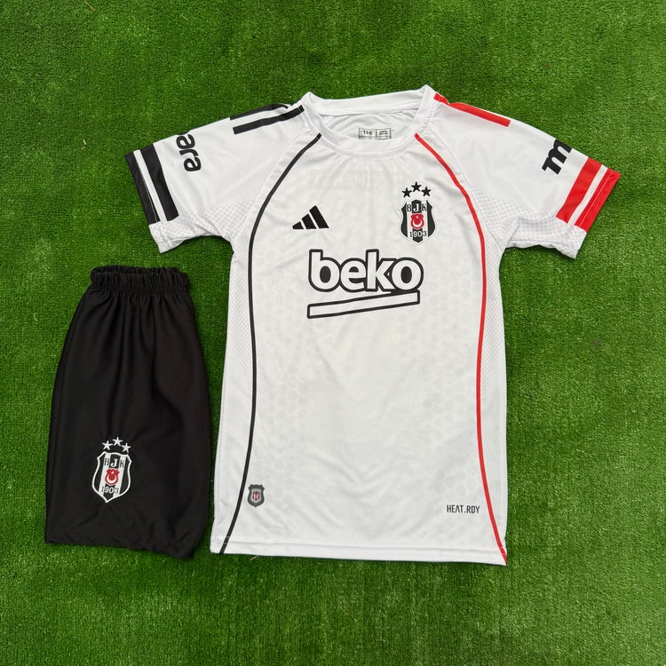 25-26 Sezonu Beyaz Çocuk Forması