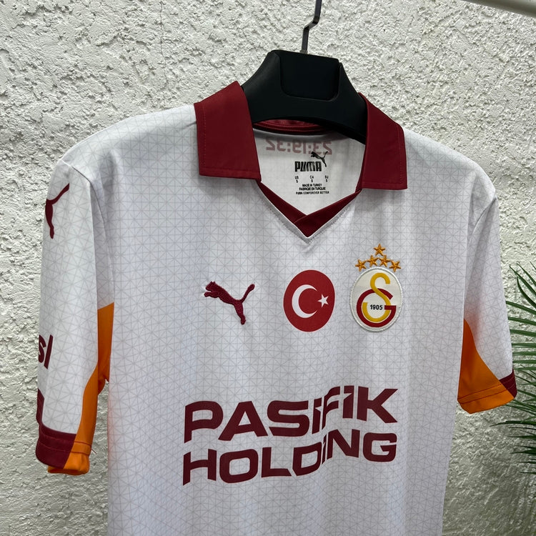 25/26 Sezonu Beyaz Forma [Yeni Sezon]