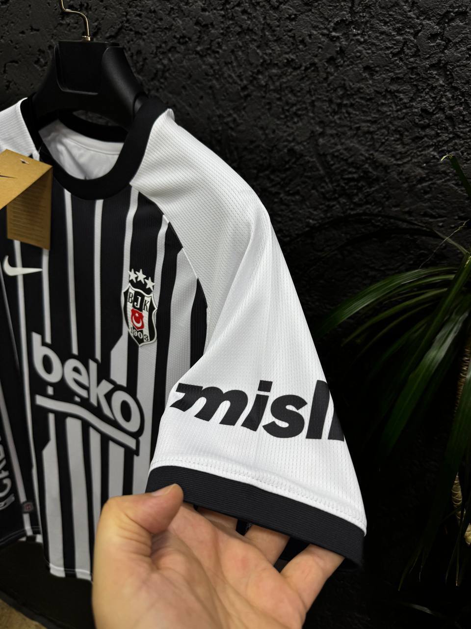 Beşiktaş 26/27 Yeni Sezon Tüm Forma Paketi [Taraftar Atkısı Hediyeli]