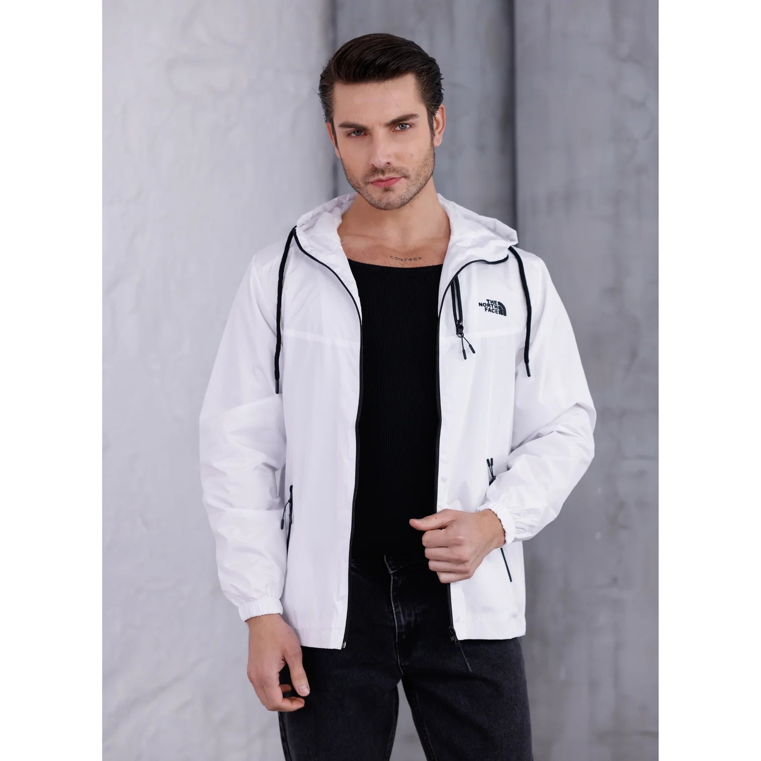 The North Face Beyaz Astarlı Yağmurluk