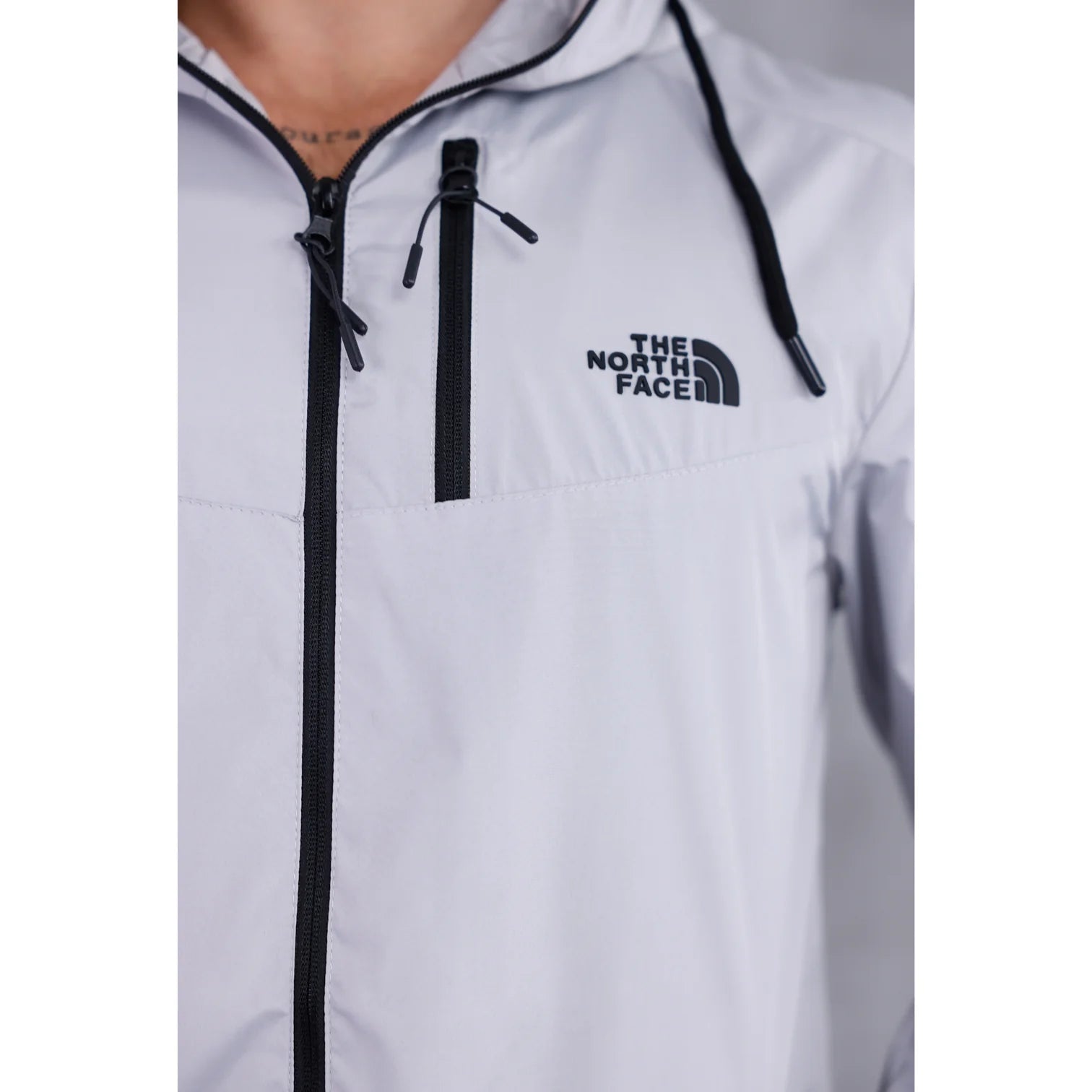 The North Face Gri Astarlı Yağmurluk